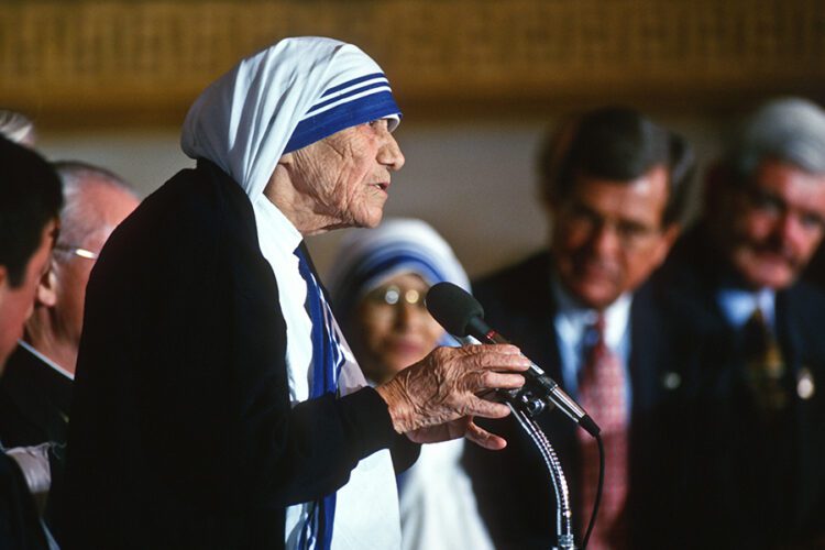 Mother Teresa’s 10 Leadership Principles